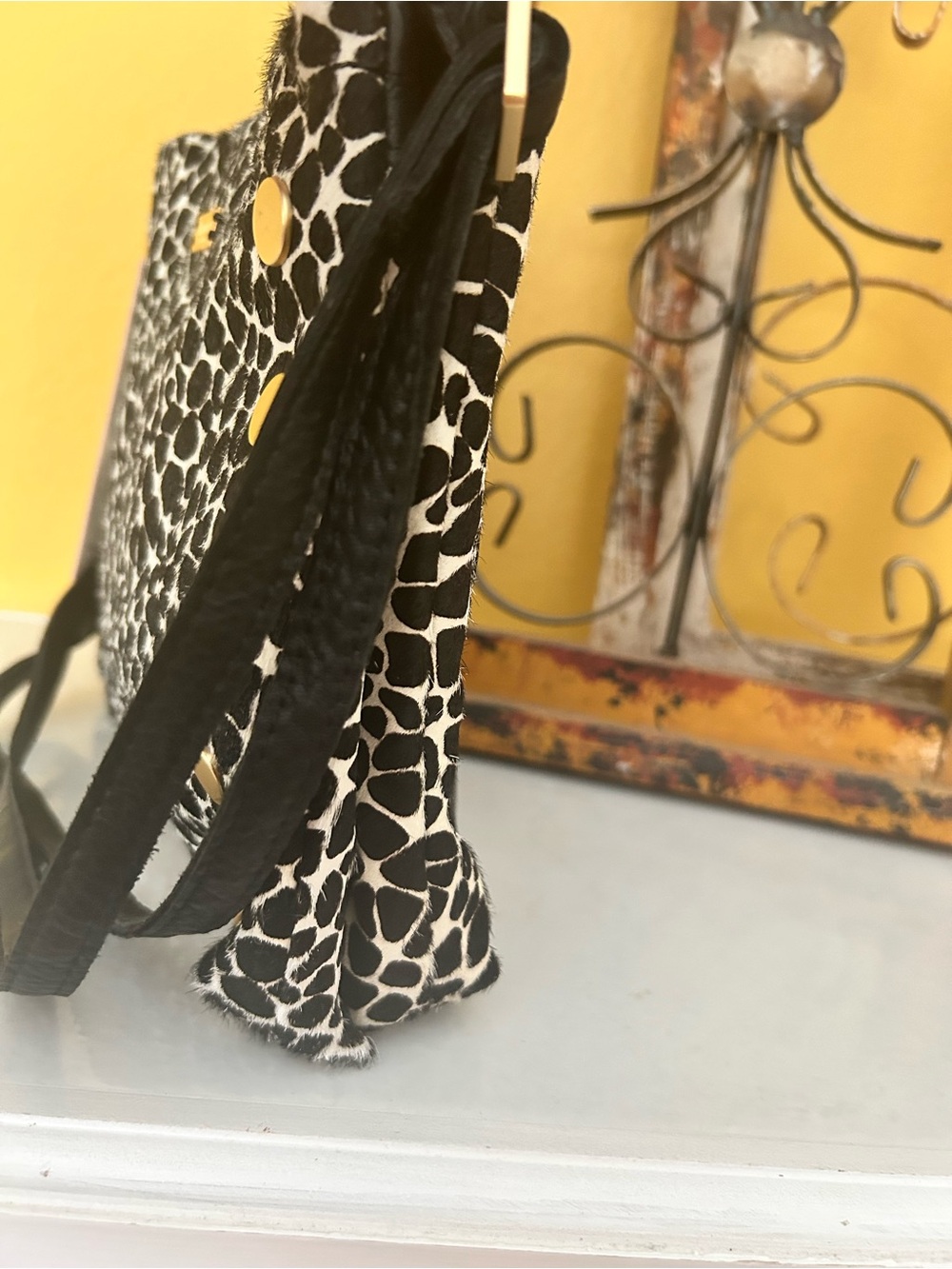 Hammitt VIP Medium Crossbody Clutch – Duke Dapple Calf Hair NWT old money - Picture 4 of 12